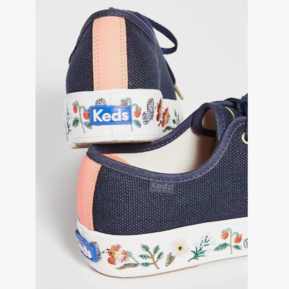 Ked’s X Rifle Paper Co Triple Kick Strawberry Fields Navy Lace Up Sneakers - Picture 5 of 13
